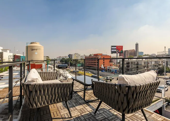 Colmena Monterrey Hotel 3*